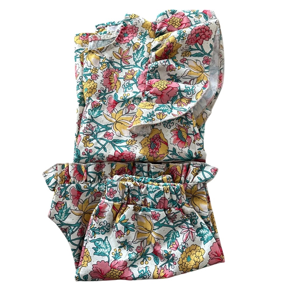 Floral Kids summer outfit short set. - Picture 5 of 5